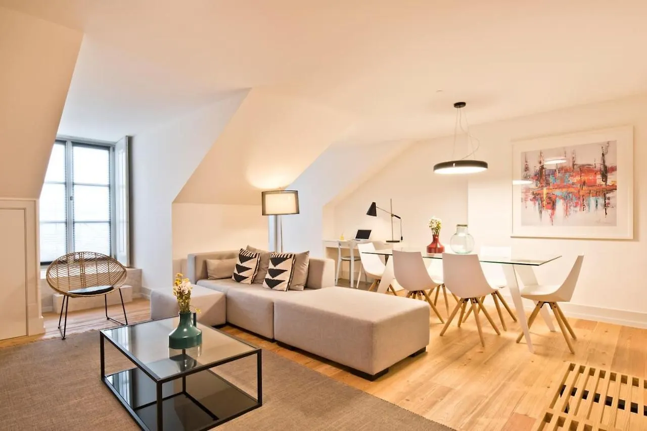 Penthouse With River View - Baixa Alfama Lisbon Apartment
