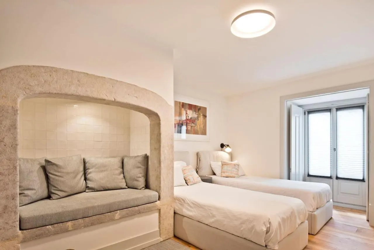 Apartment Penthouse With River View - Baixa Alfama Lisbon Portugal