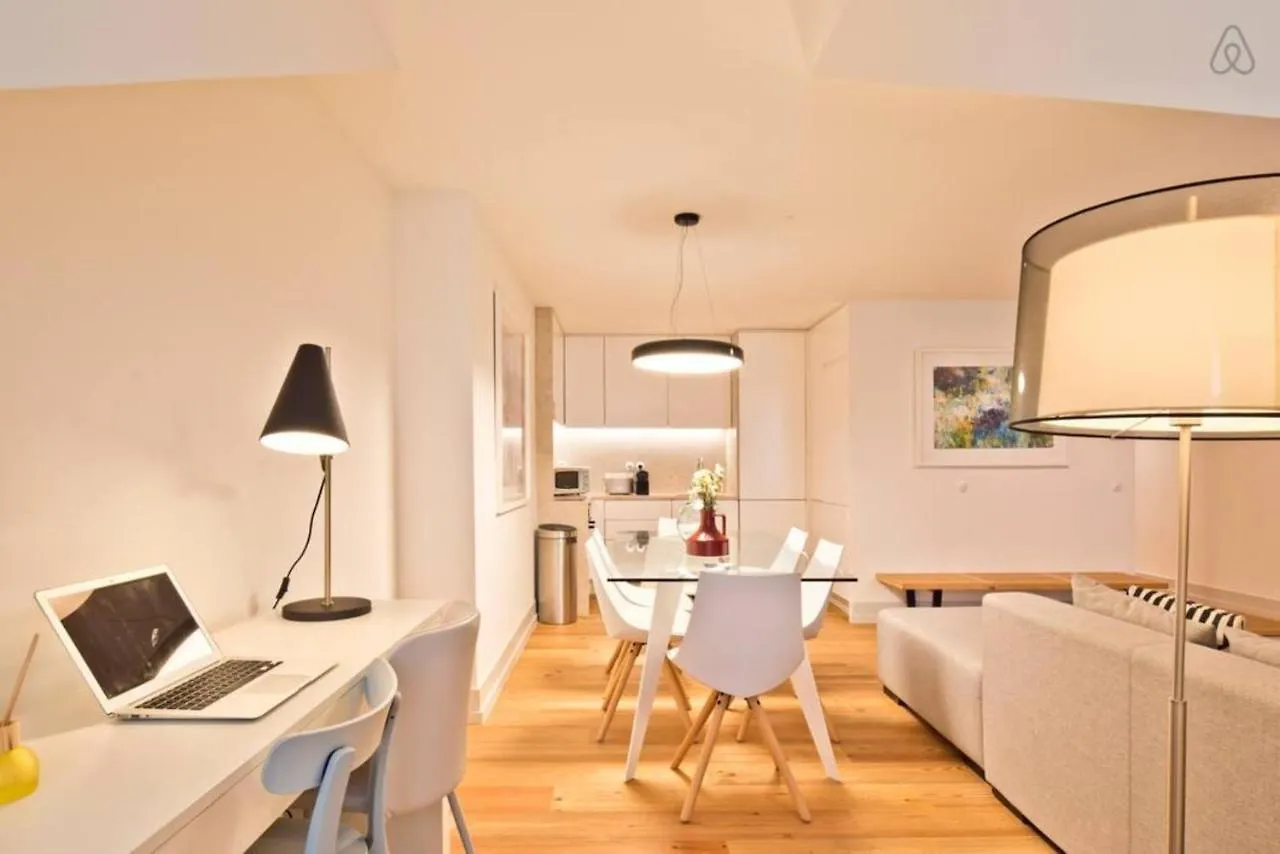 Apartment Penthouse With River View - Baixa Alfama Lisbon